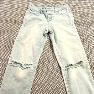 Girl’s DKNY Jeans!